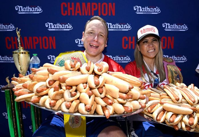 Watch Hot Dog Contest free