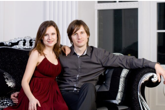 Bo Lueders Wife and Partner Taylor Nicole