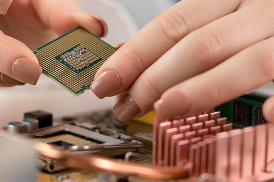 The Chip War Just Got Personal — and SK Hynix Is the Company Everyone Is Fighting Over